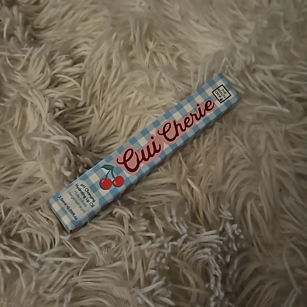 🆕️The Beauty Crop Oui Cherie Lip Oil